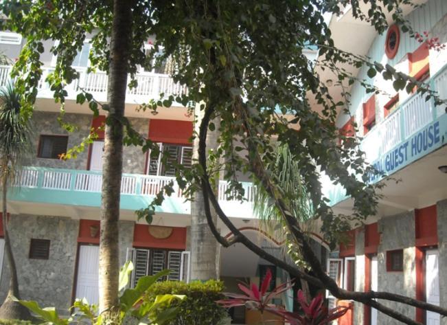 Nepal Guest House Pokhara Exterior photo